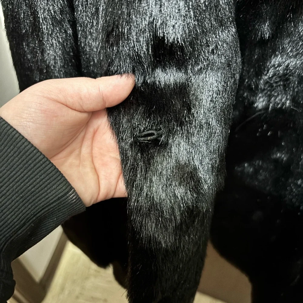 Vintage 80s Black Rabbit Fur Coat | Old Hollywood Glam | Genuine Fur - Picture 3 of 5